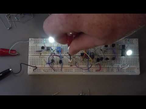 Alternating fading LEDs using 2 different approaches to linearise the LED brightness V2