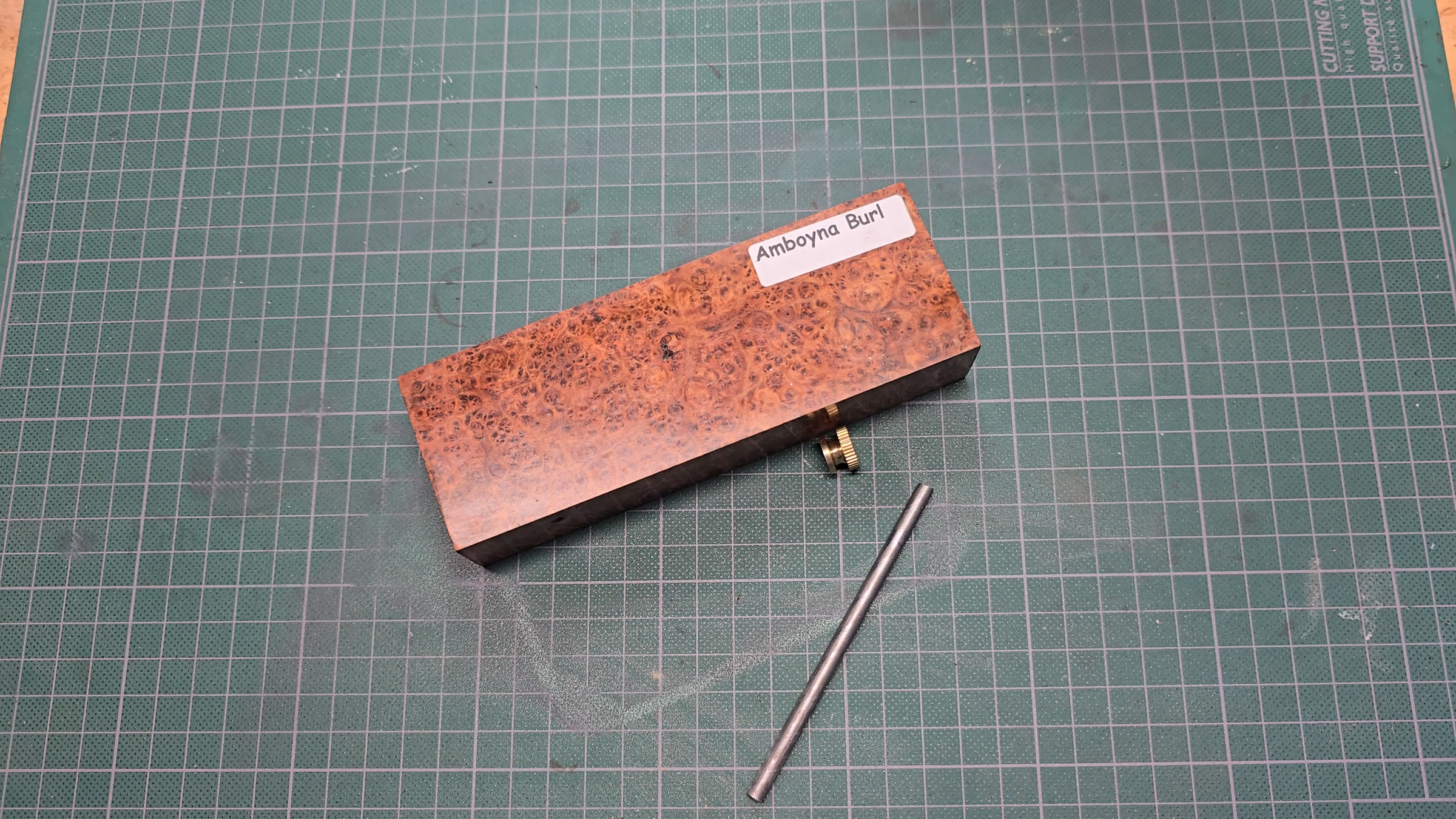 Amboyna Divot Tool Build 0-14 screenshot.png