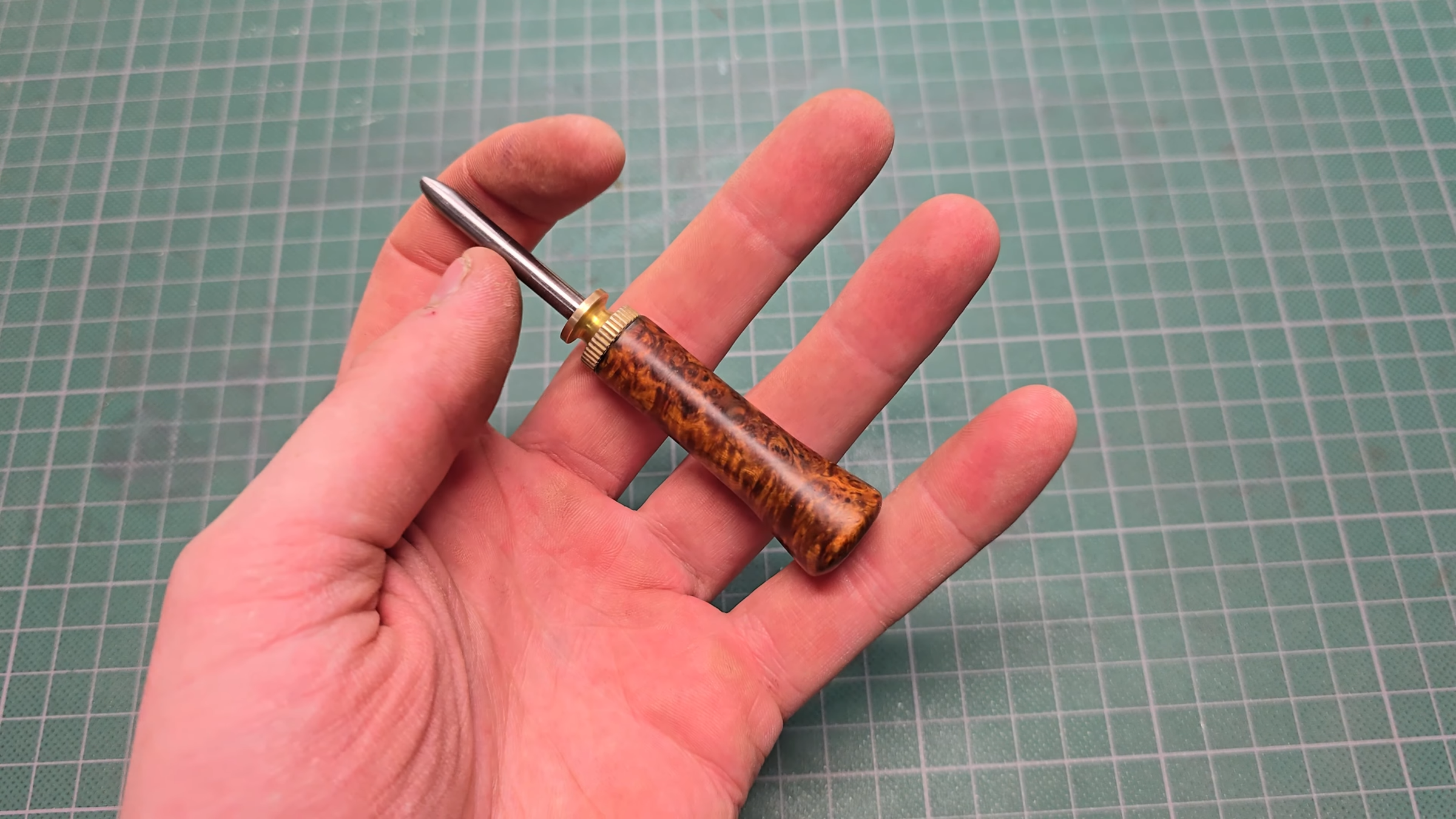 Amboyna Divot Tool Build 2-31 screenshot.png