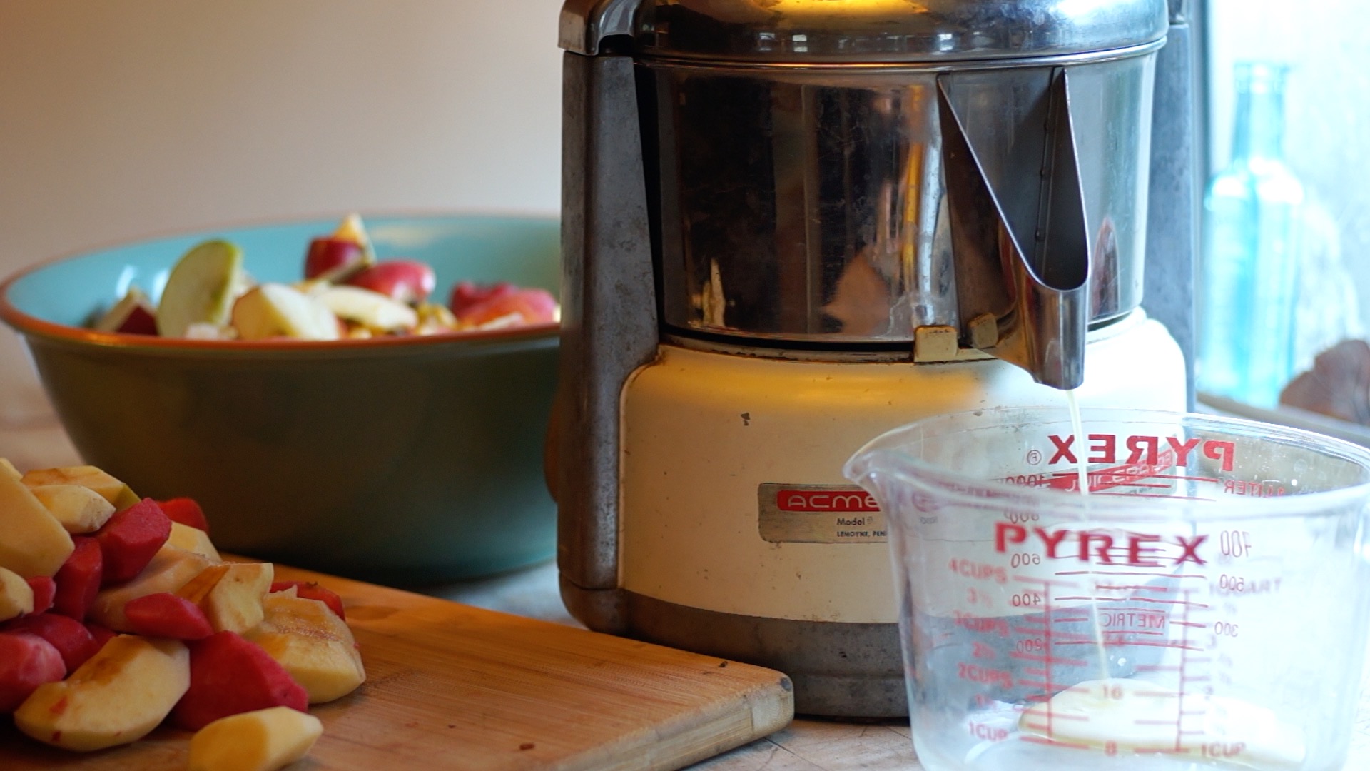 Apple Butter Project juicing.jpg