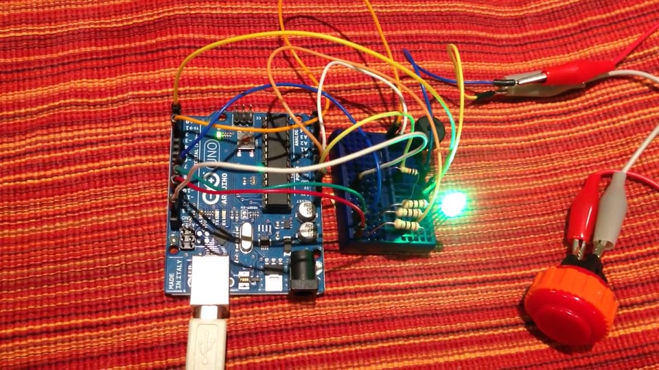 Arduino RGB Piezo Button