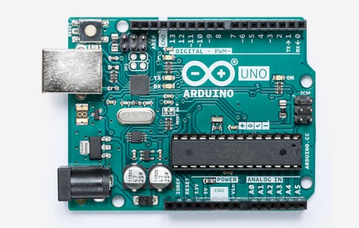 Arduino UNO.jpg