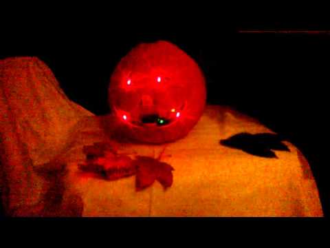 Arduino powered halloween pumpkin with motion detection