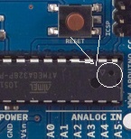 ArduinoUno_r2_front450px.jpg