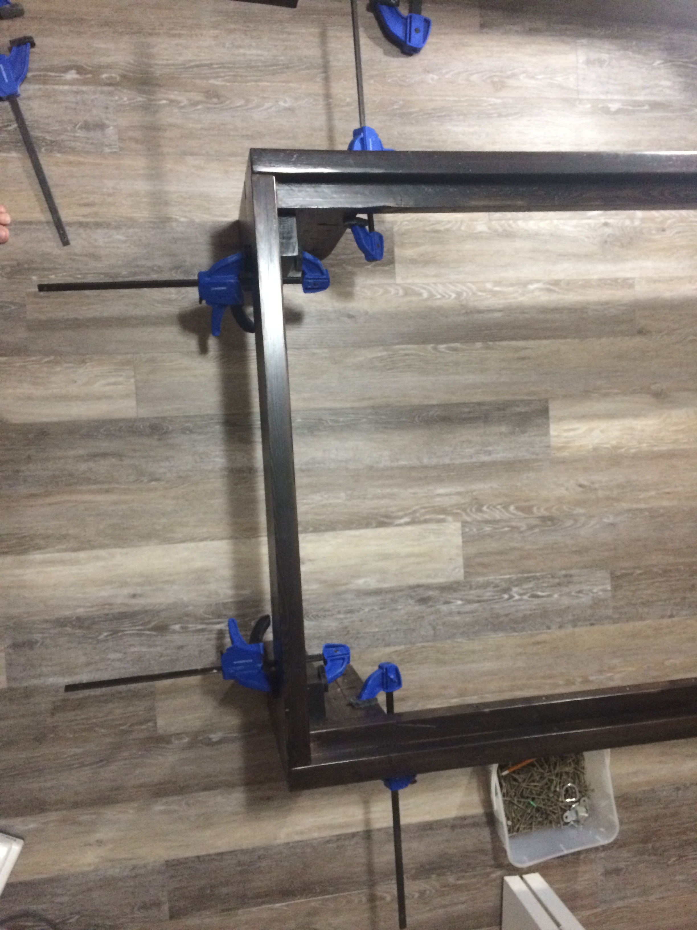 Assembly - Clamping Legs Before Screwing.JPG