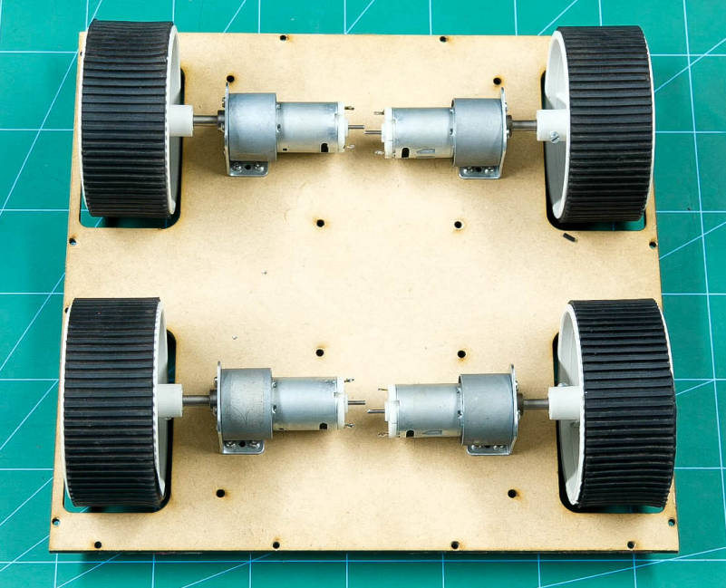 Attach the Motors to the Base.jpg
