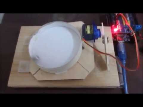 Automated Ball Roller with Arduino and One Servo