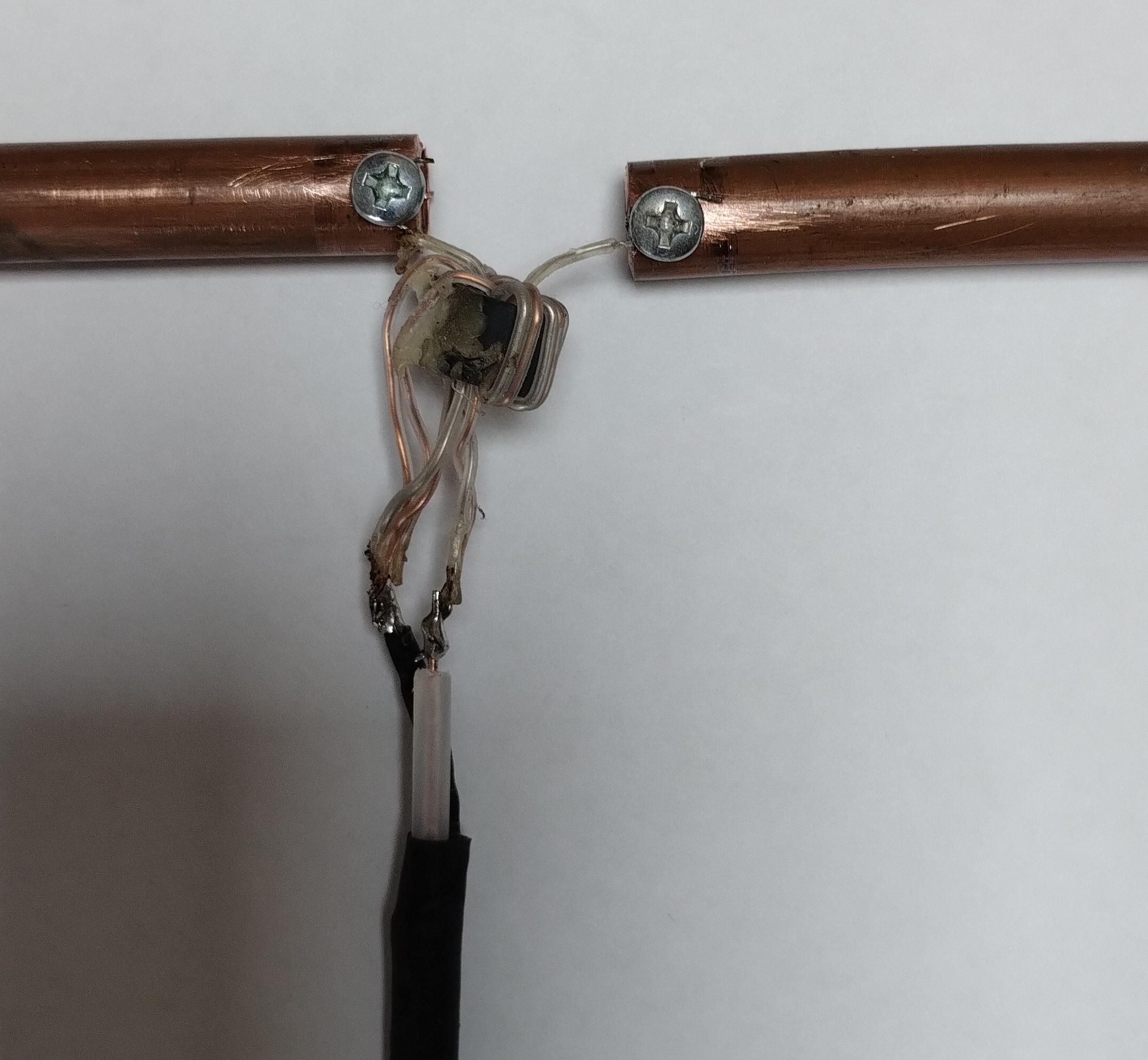 Balun_closeup.jpg