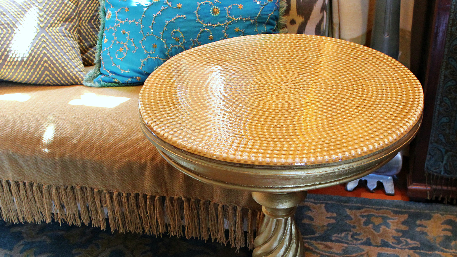 Beauty 5 Pearl Table.jpg