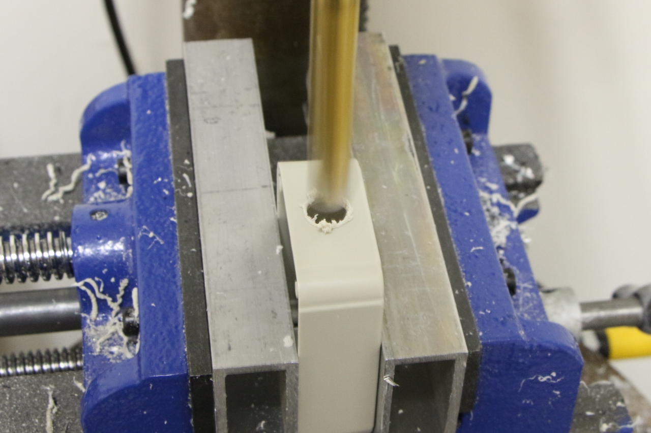 Beer Tower Cooler Drill Power Jack.jpg
