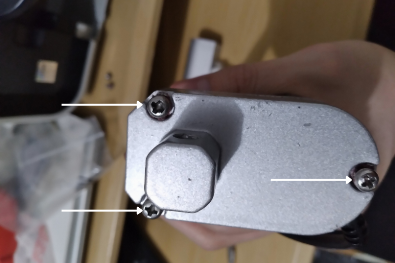 Bottom Case Screws.png