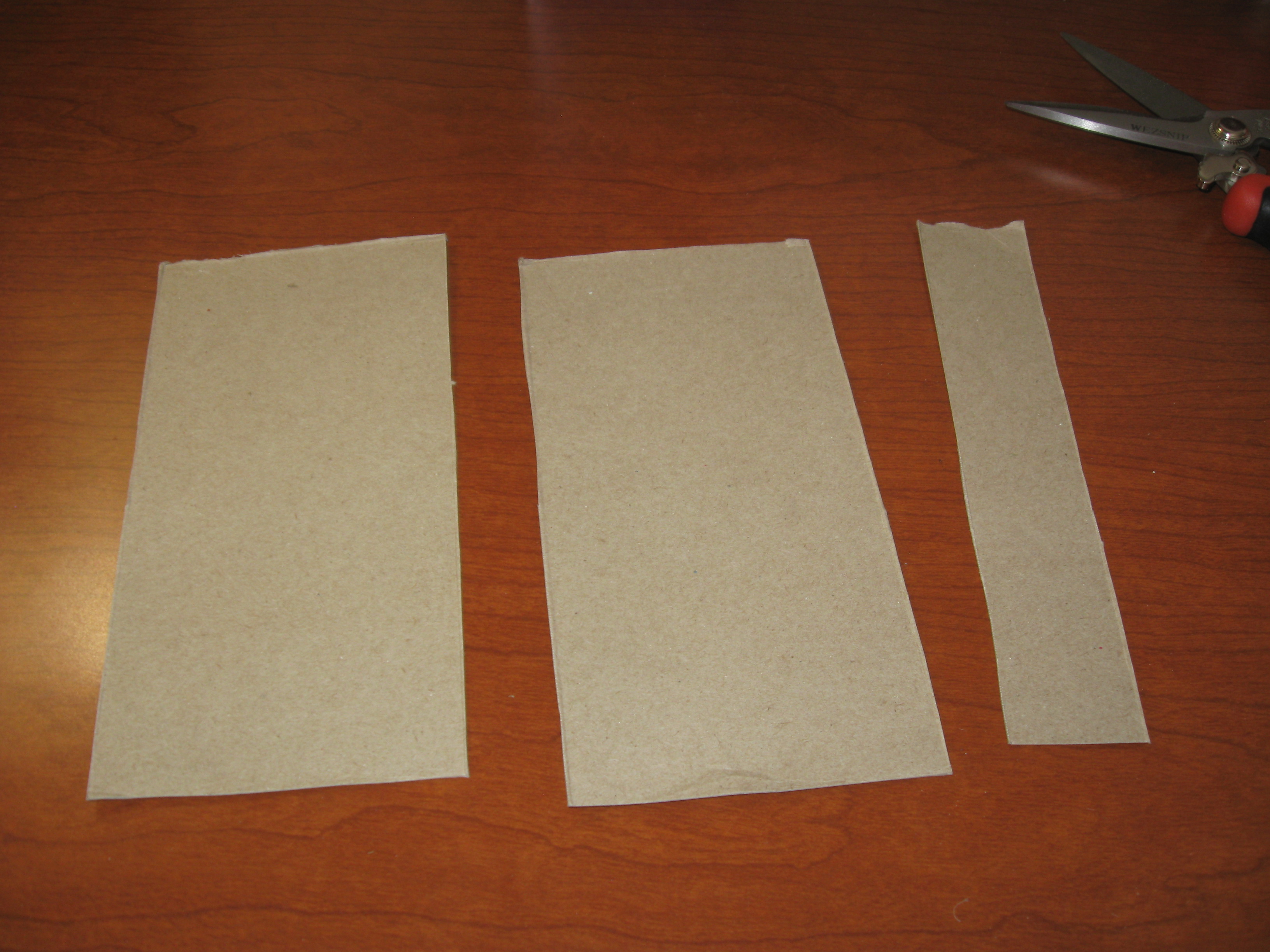 Box 005.jpg