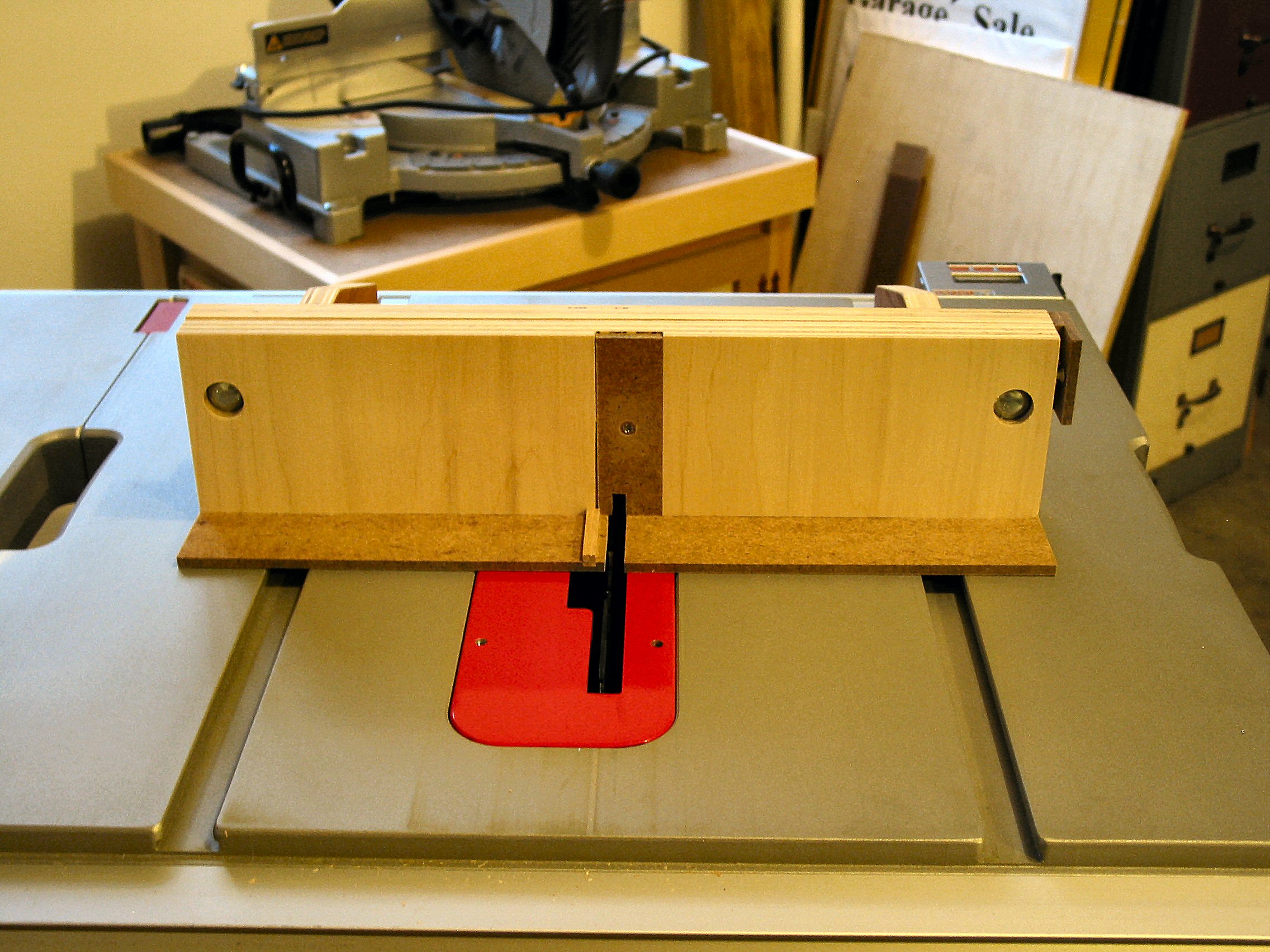Box Joint Jig 2.jpg