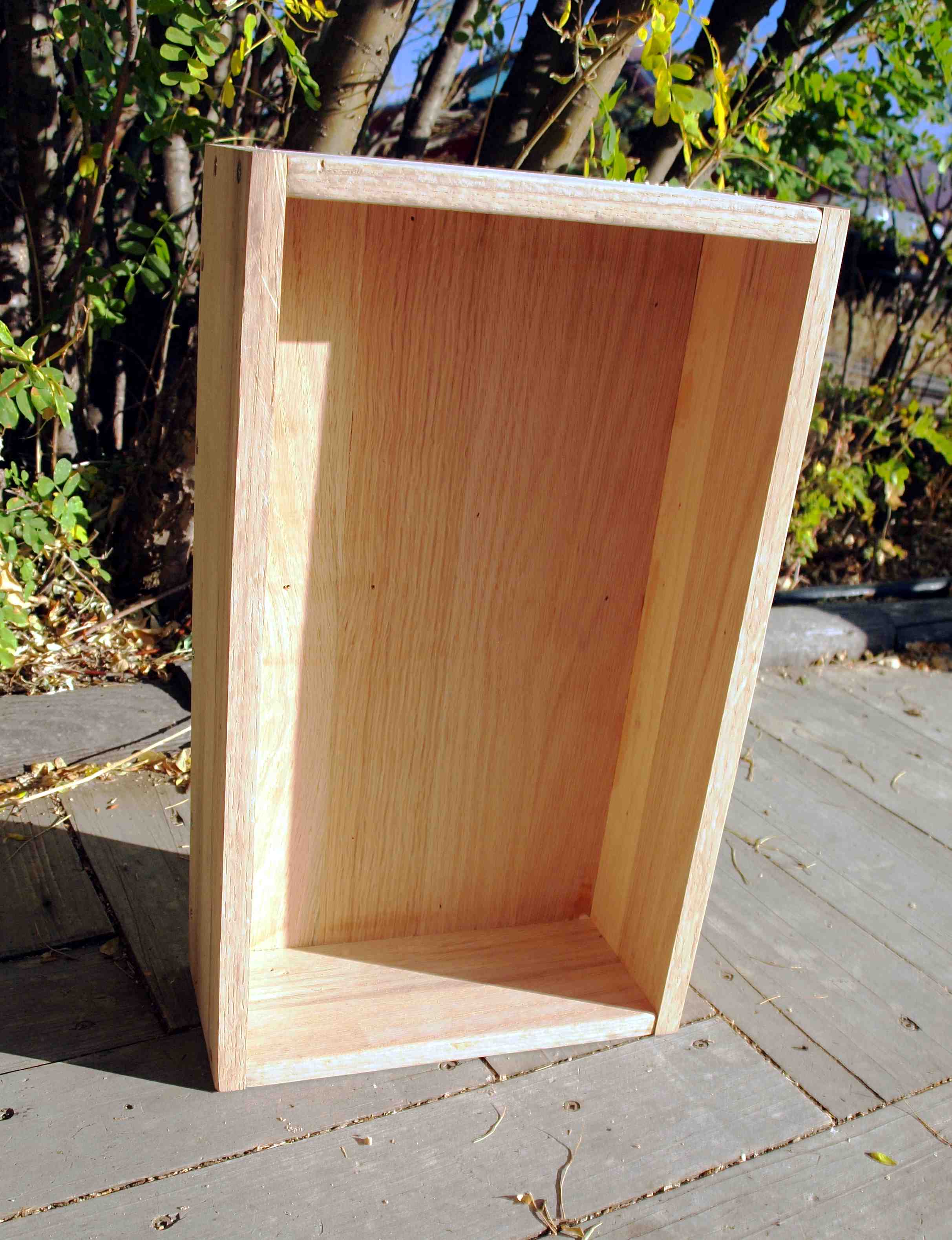 Box1.jpg