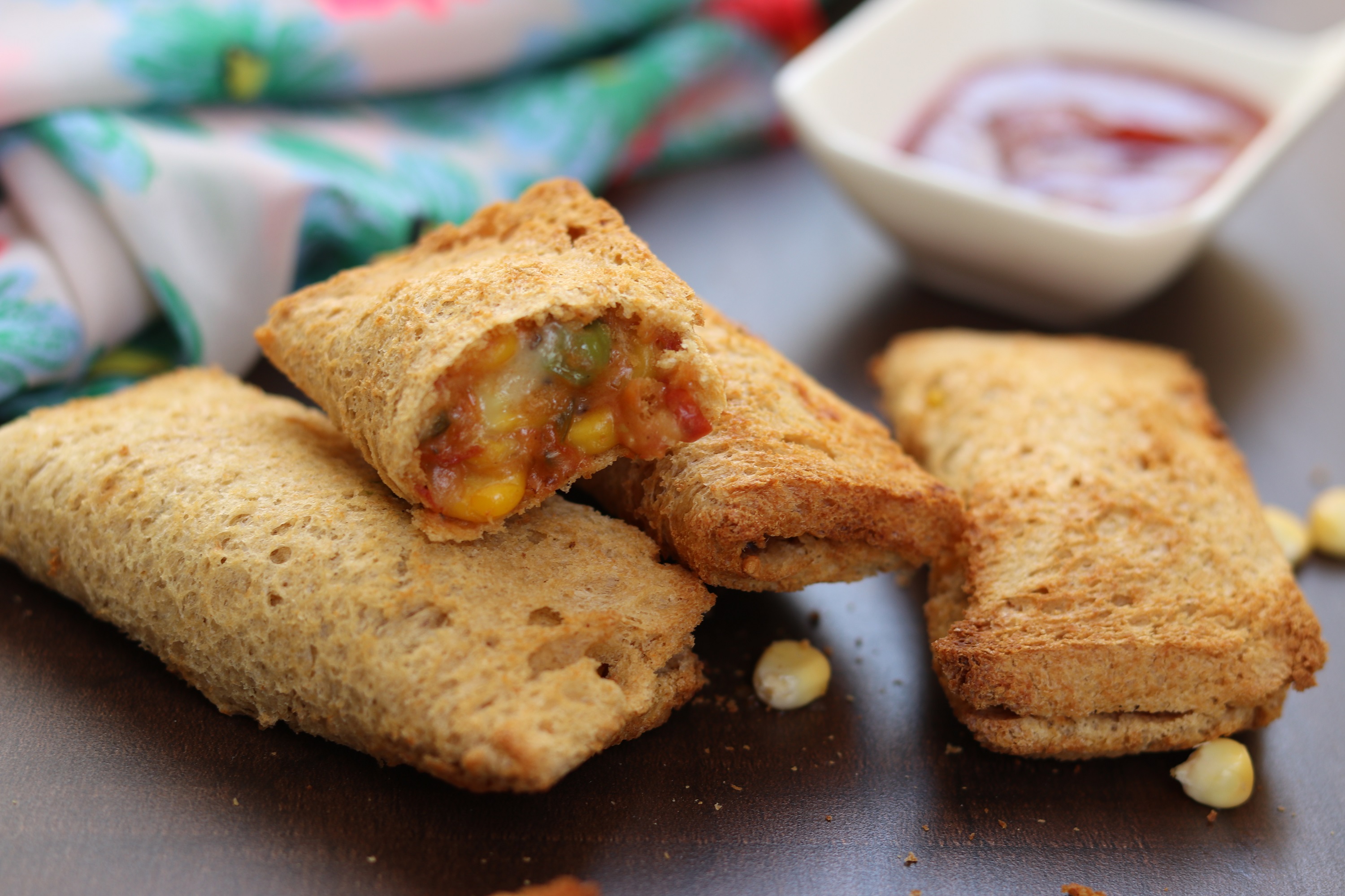 Bread Pizza Pockets.jpg