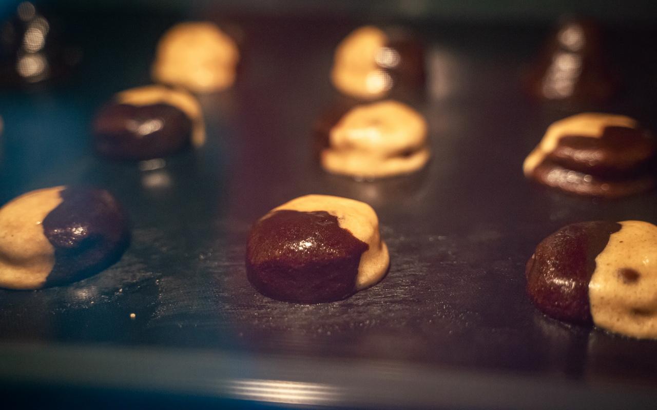 Brookies - Brownies And Cookies In One - Baking.jpg