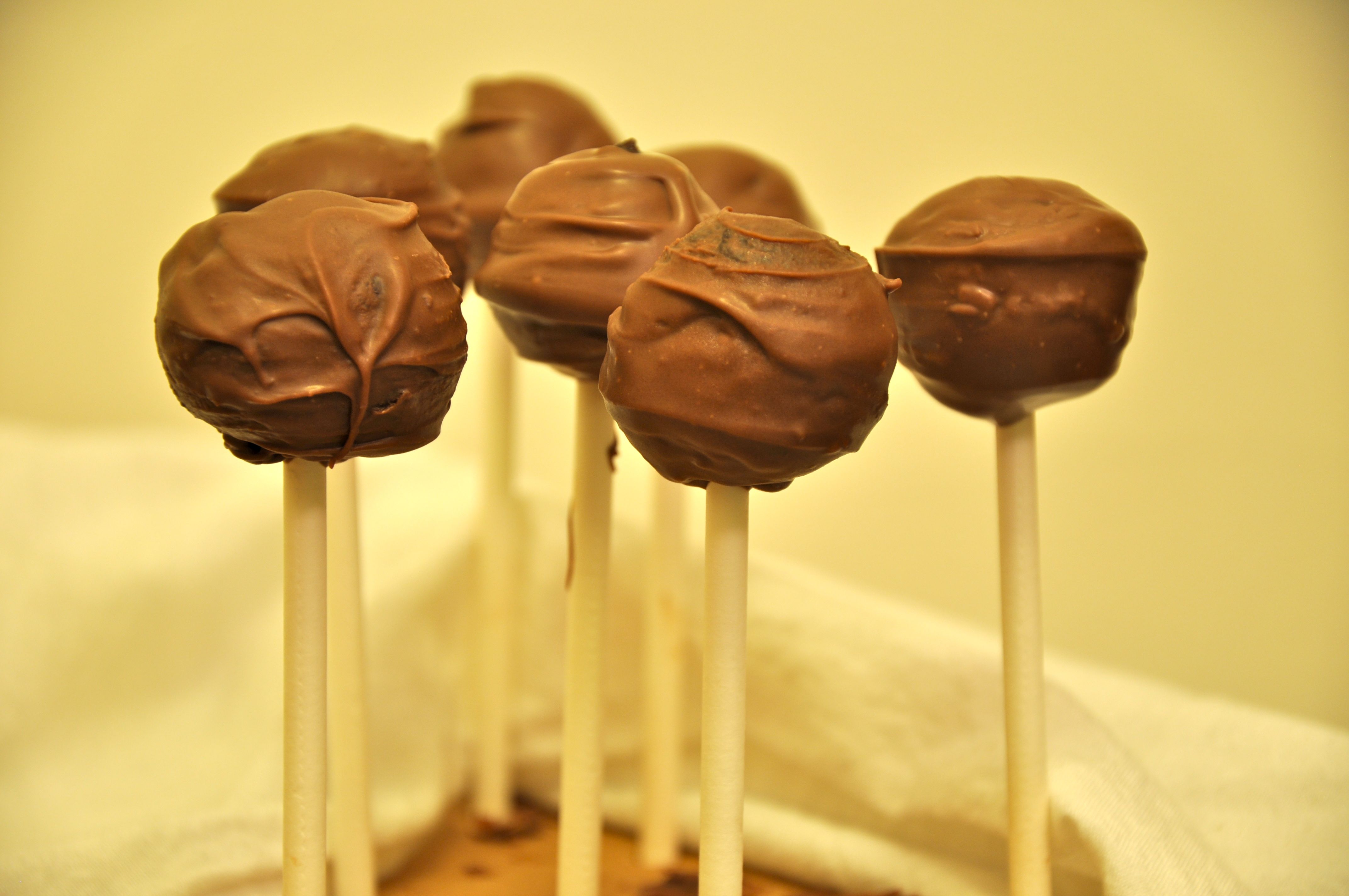 Brownie pops 2.jpg