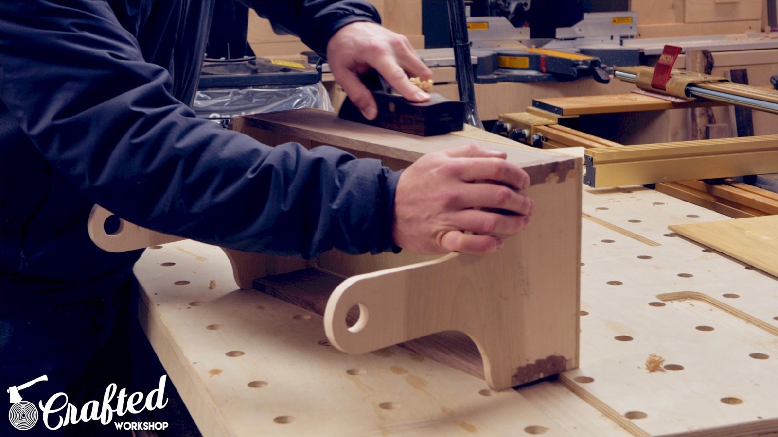 Building A Hand Tool Tote with Hand Cut Dovetails - 19.jpg