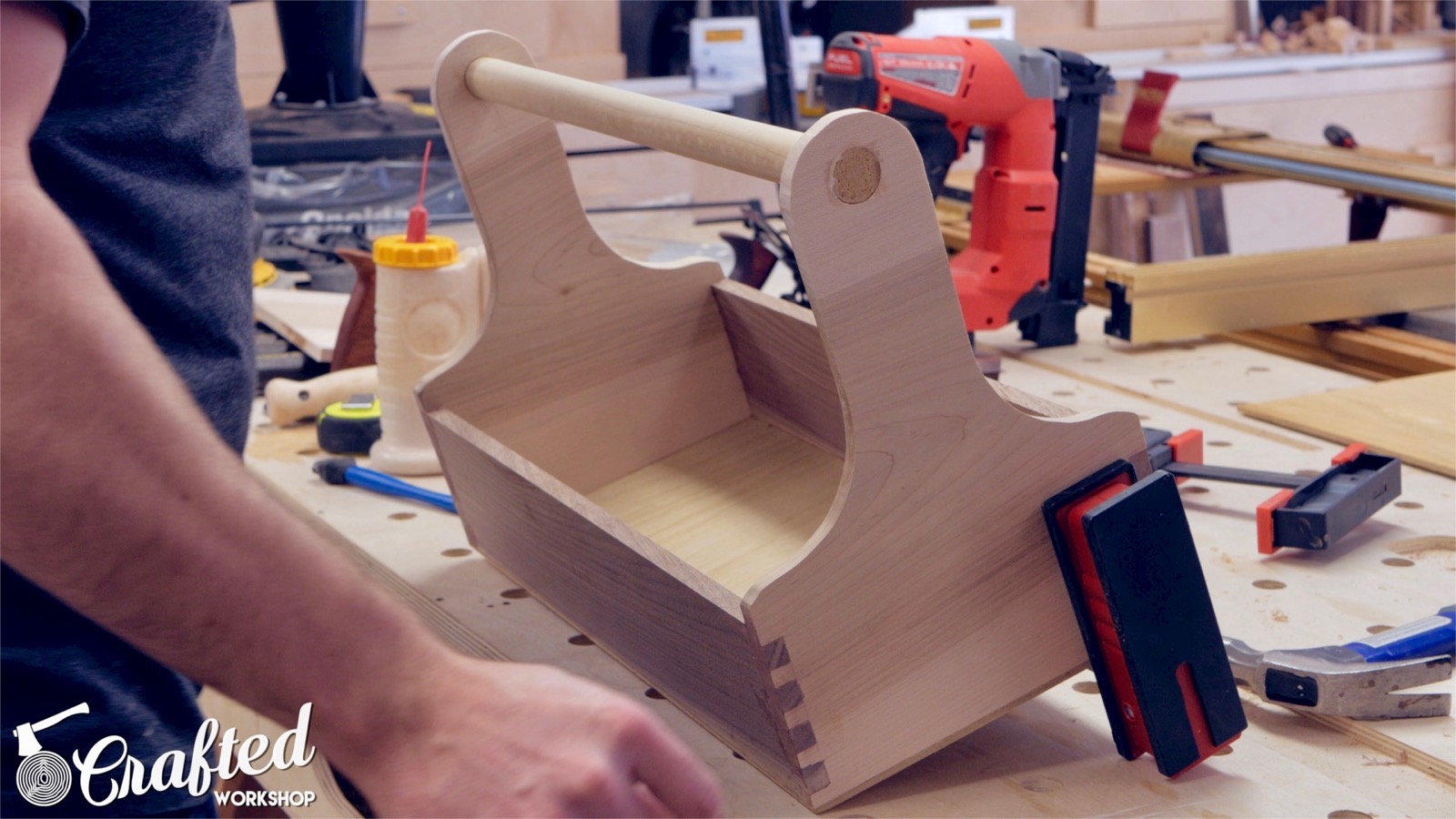 Building A Hand Tool Tote with Hand Cut Dovetails - 20.jpg