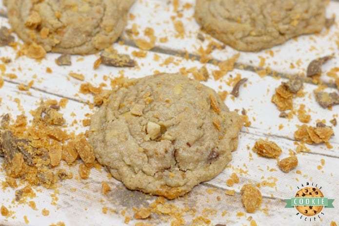 Butterfinger-Peanut-Butter-Cookies-1.jpg