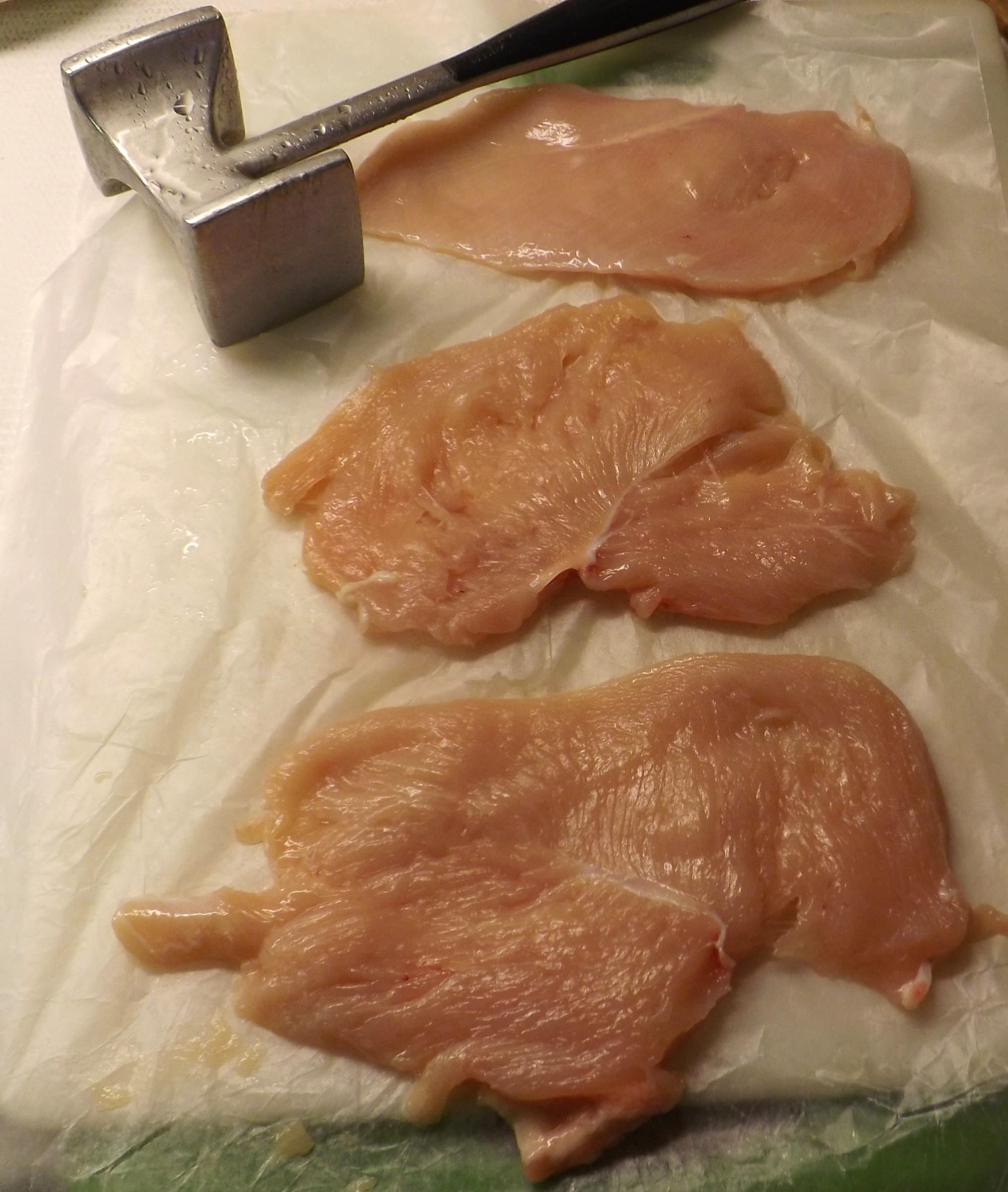 CHICKEN SCHNITZEL 006.JPG