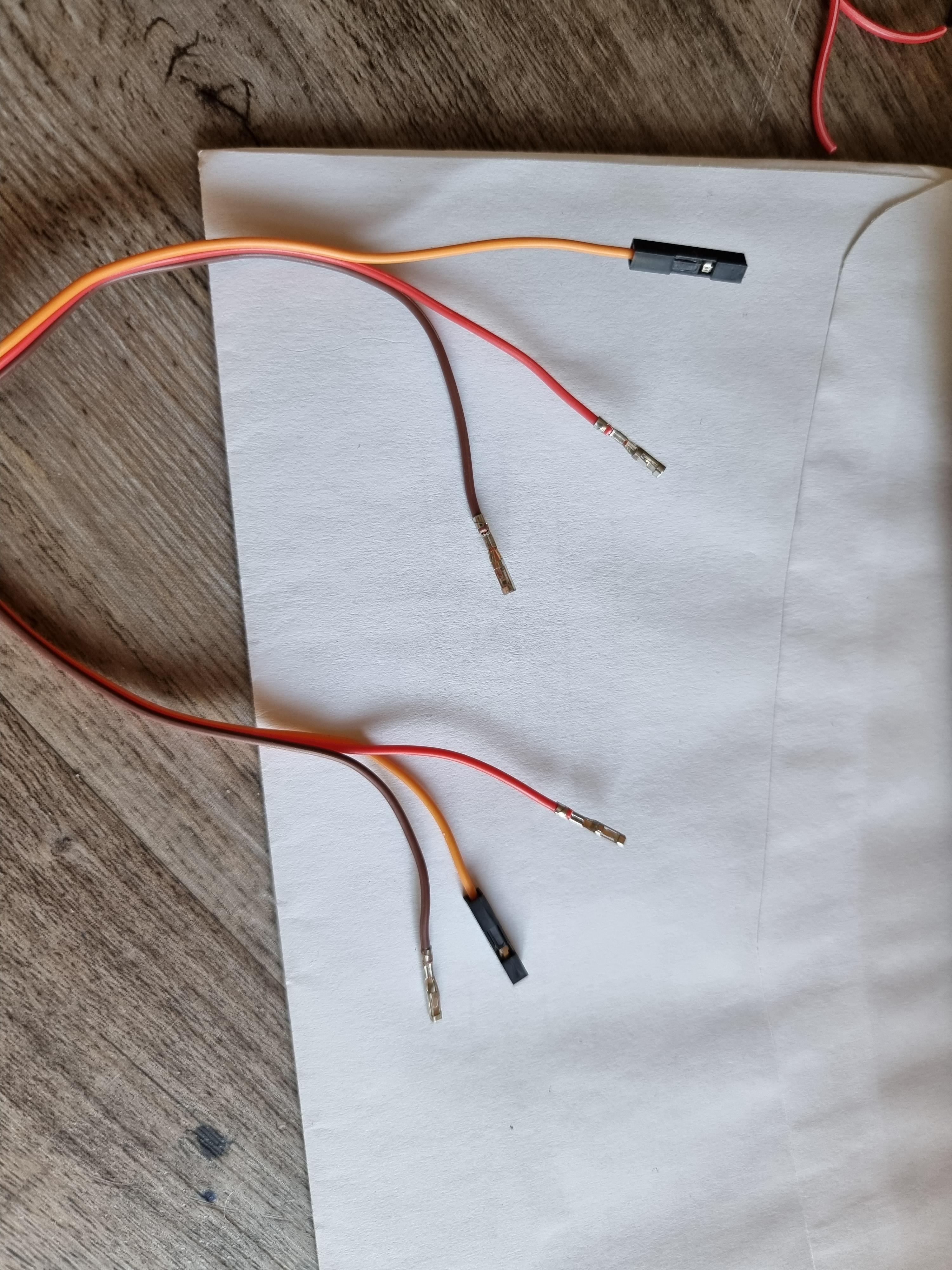 Cabling-prepare-pins-3.jpg