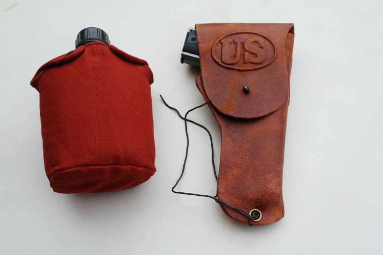 Cap Am Build Holster w Canteen.jpg