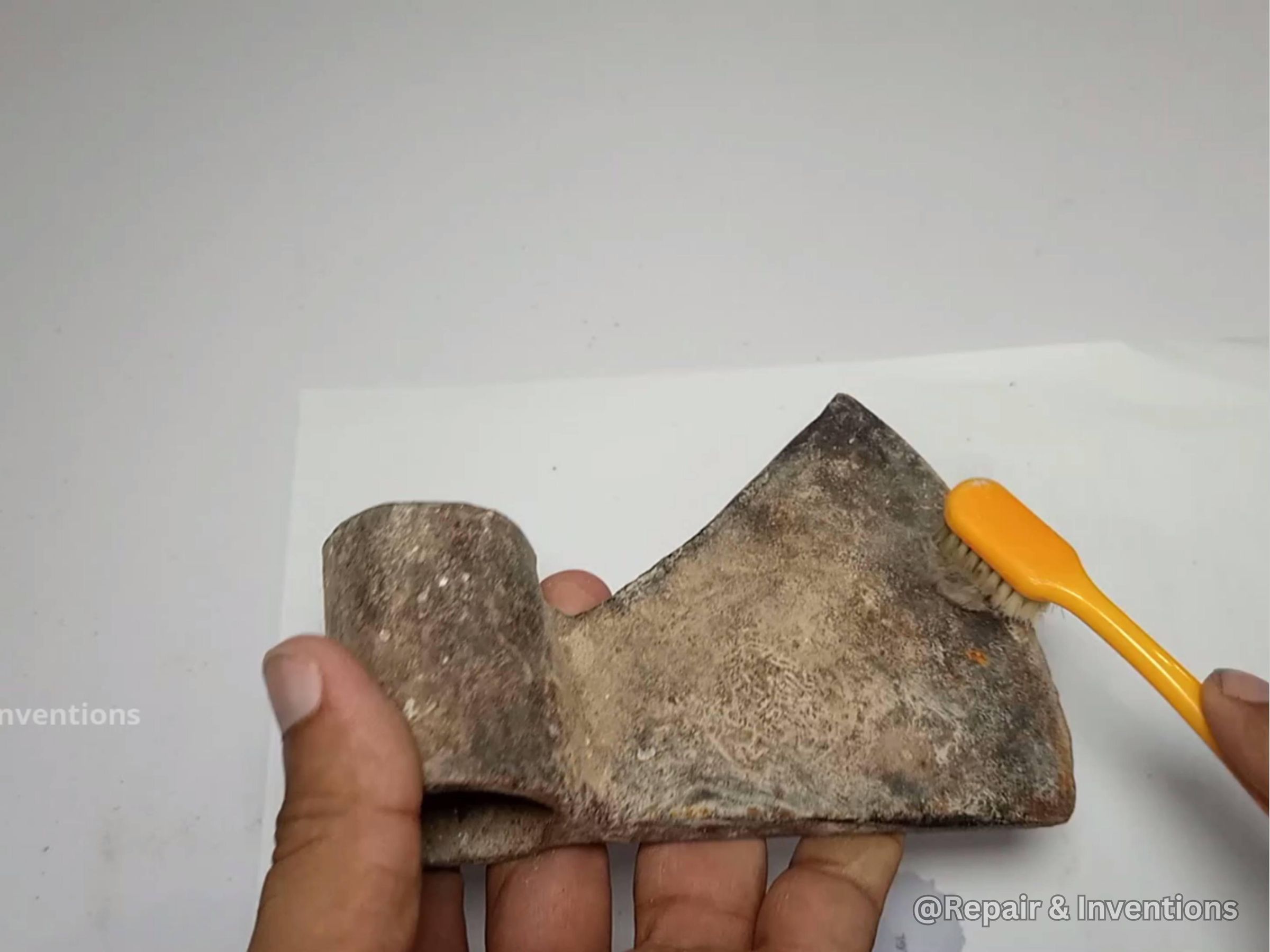 Clean the Old Axe Properly.jpg
