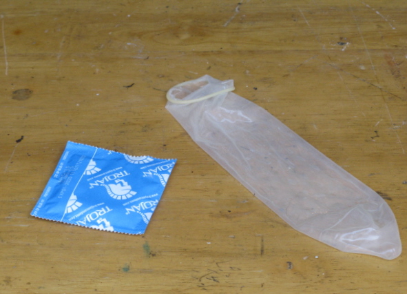 Condom 1.JPG