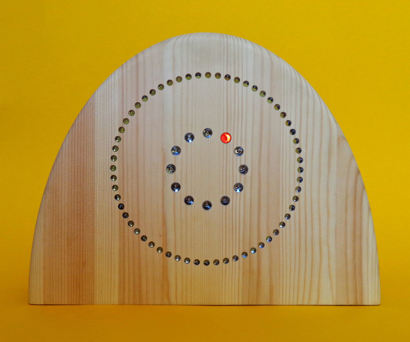 CountClock_CC_BY_Openproducts_-_Rainbow_01h00.jpg