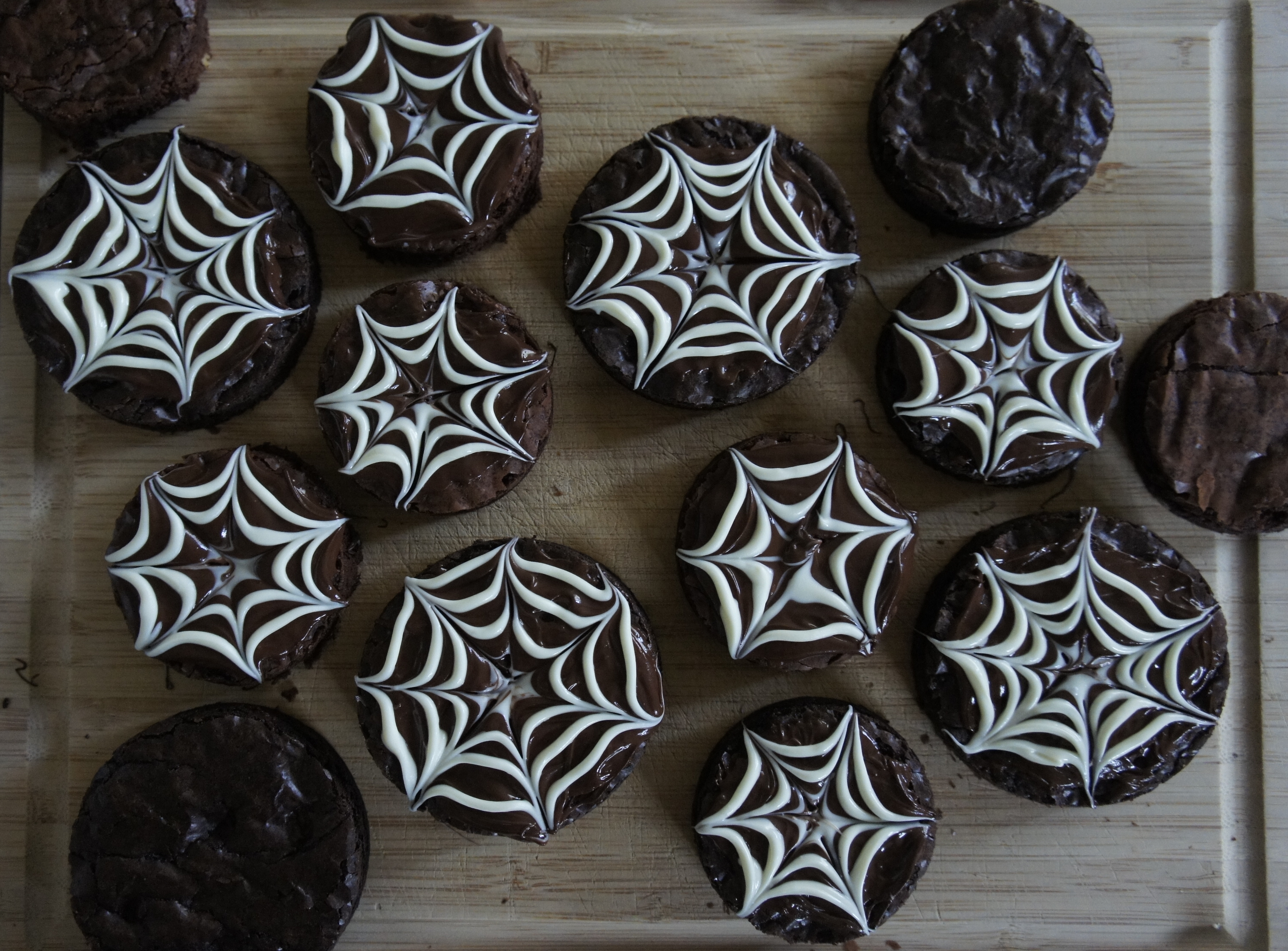 Cover Image_cobweb brownies.jpg