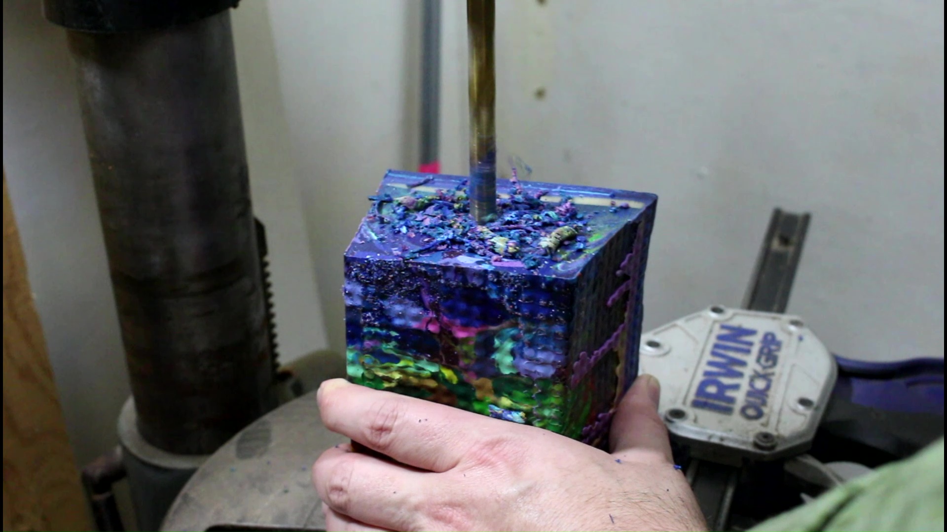 Crayon_vase (16).jpg
