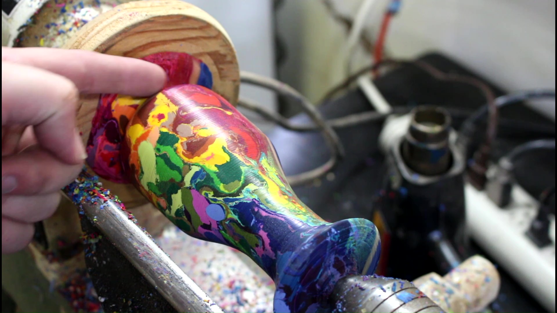 Crayon_vase (21).jpg