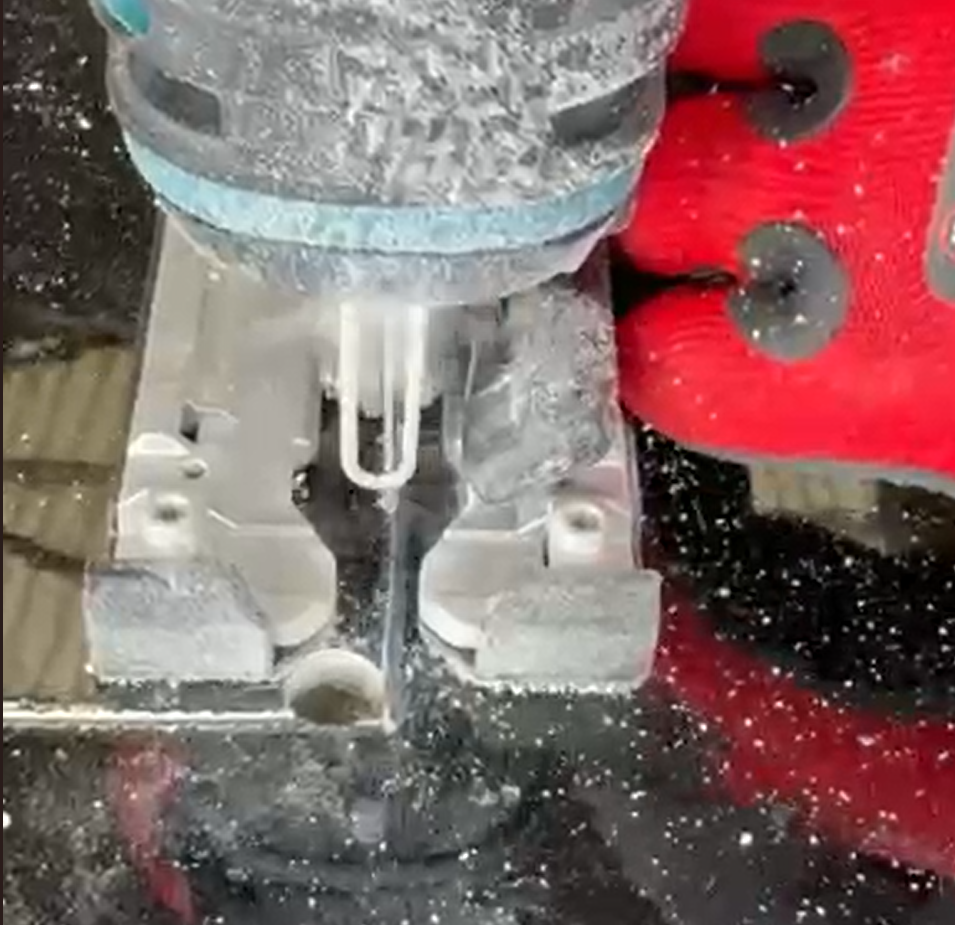 Cutting 2.png