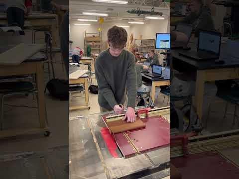 Cutting Walnut Wood Part 1