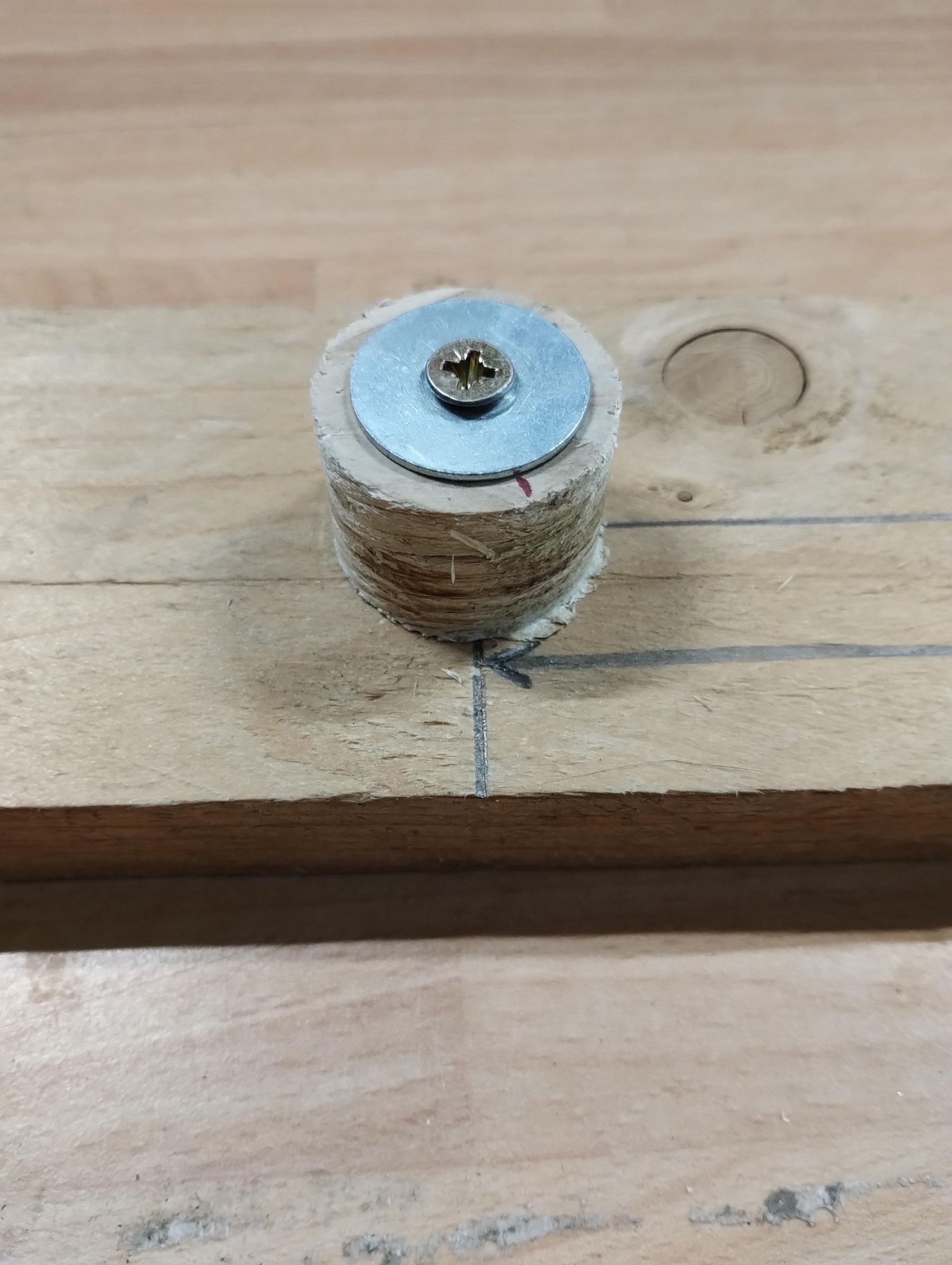 Cylinder_in_Place.jpg