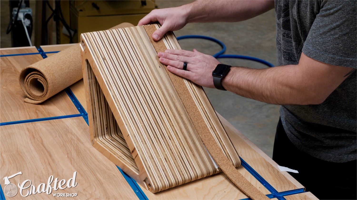 DIY Floating Wall-Mounted Bike Rack | How To Build - Woodworking - 21.jpg