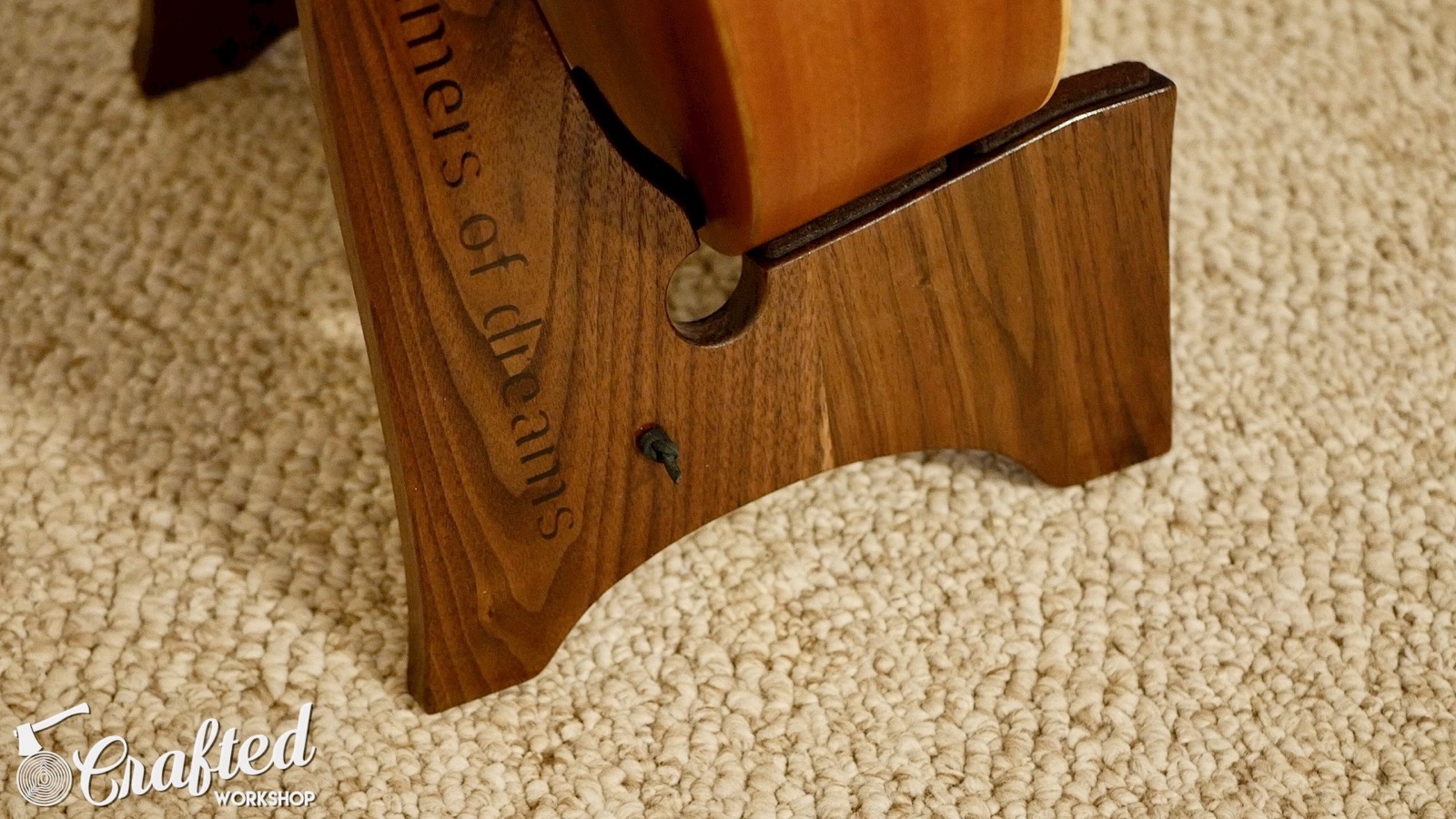 DIY Guitar Stand - 19.jpg