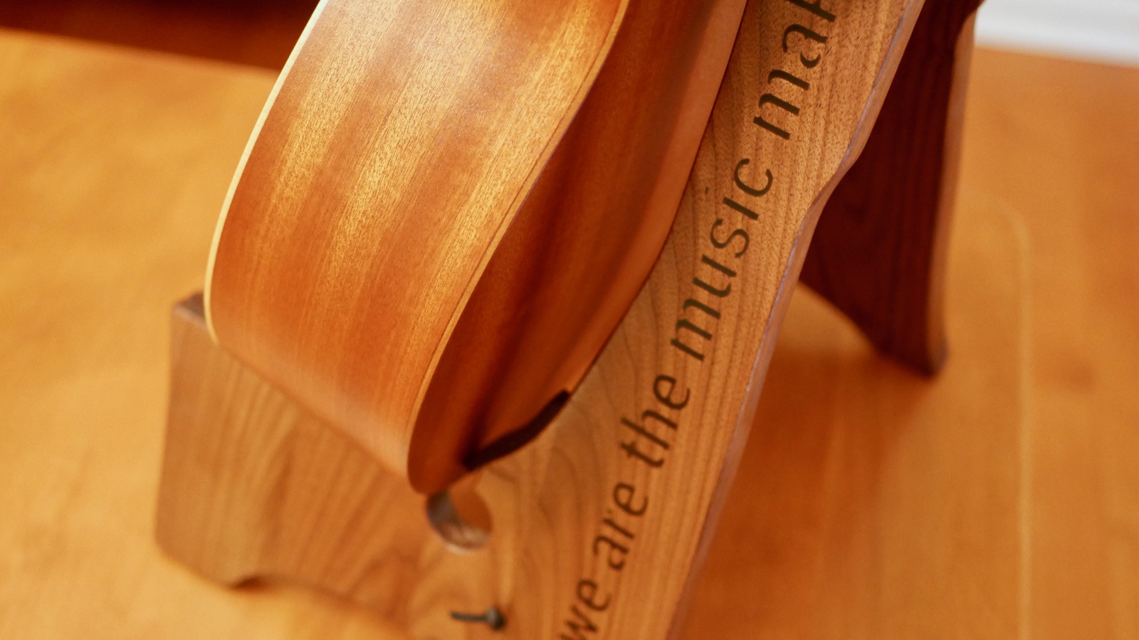 DIY Guitar Stand - 3.jpg