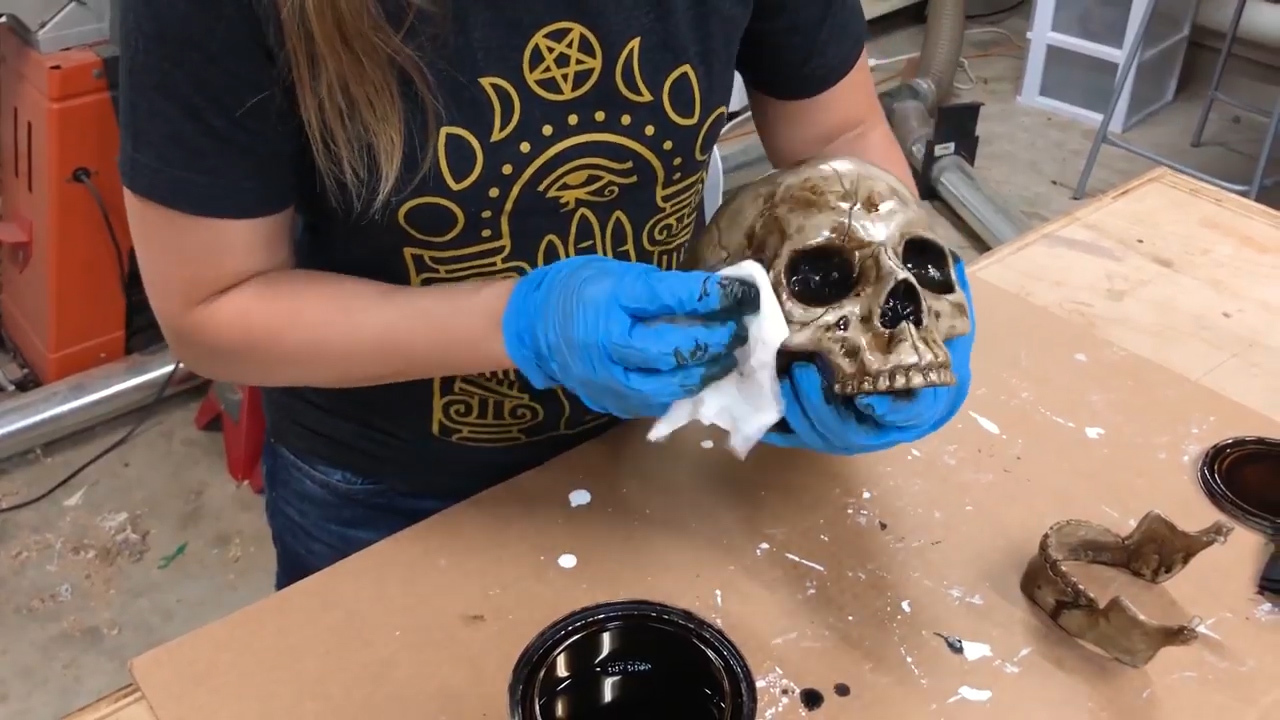 DIY Halloween Skull Candle Props (Super easy to make!).00_00_20_23.Still007.jpg