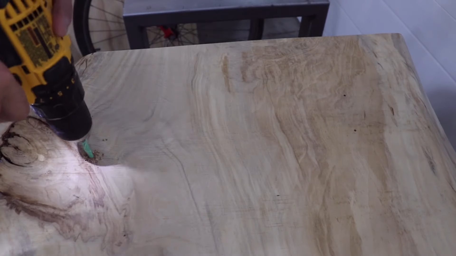 DIY Live Edge Desk with Steel Inlay 10-35 screenshot.png