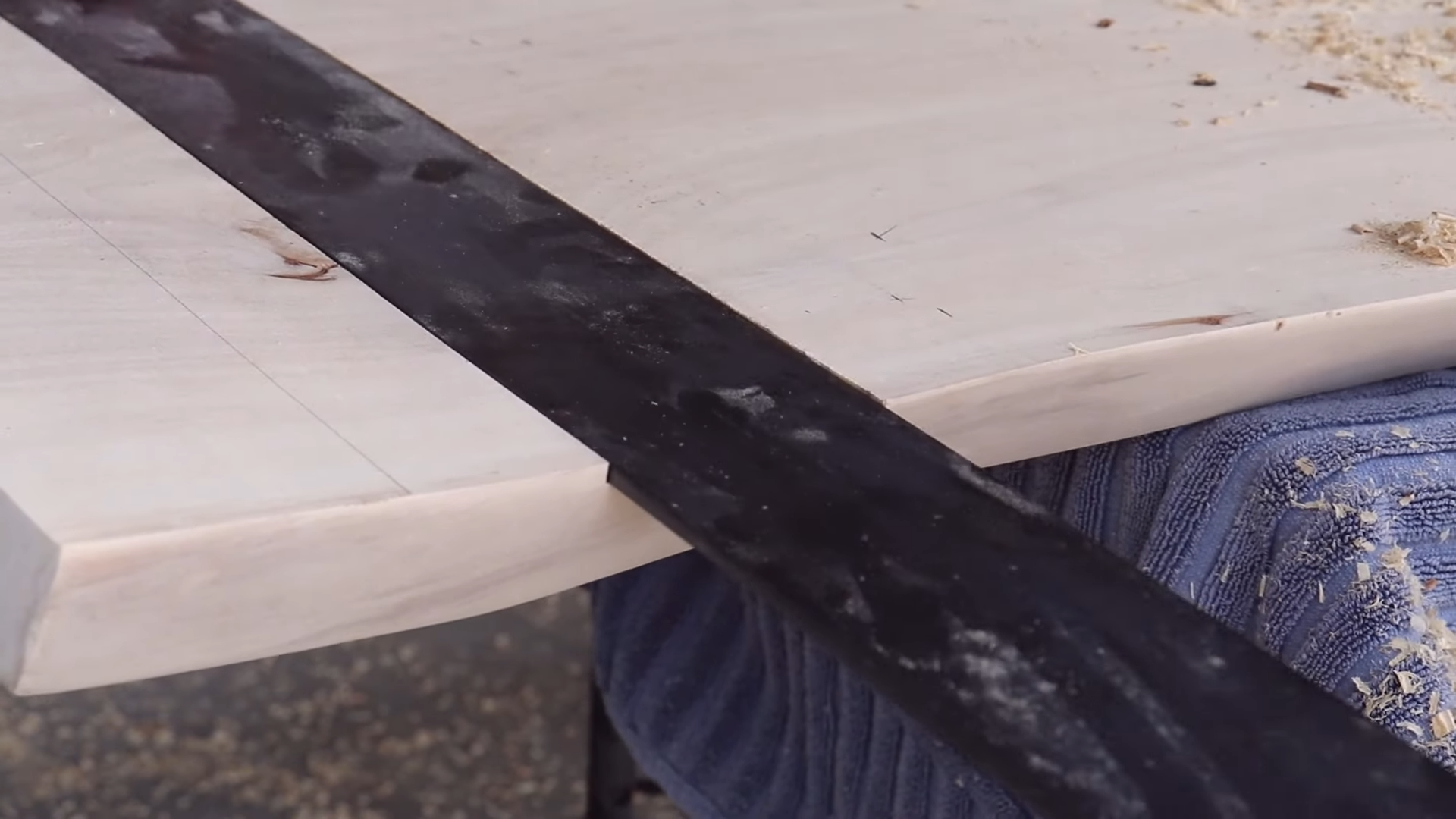 DIY Live Edge Desk with Steel Inlay 3-59 screenshot.png