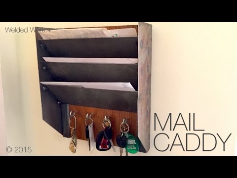 DIY Mail &amp;amp; Key Organizer