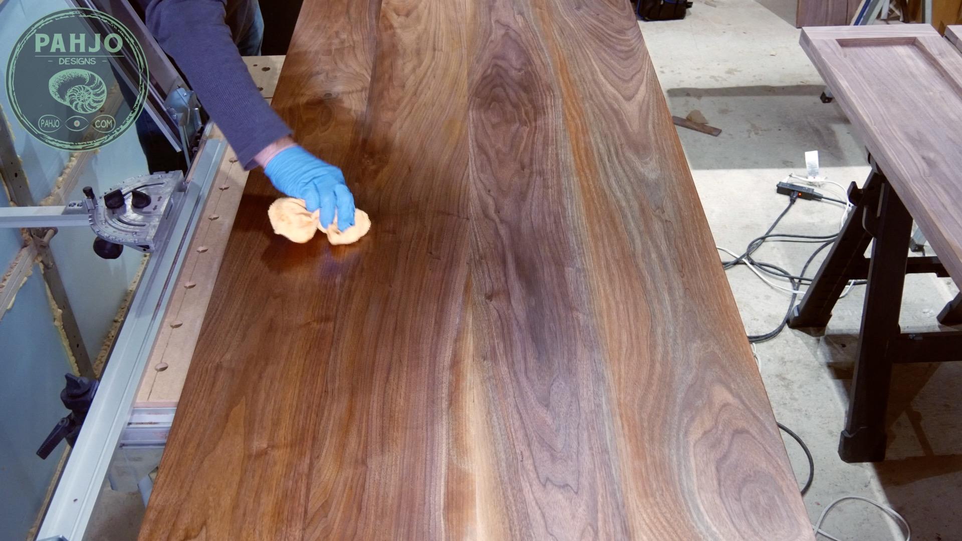 DIY Walnut Dining Table 34.jpg