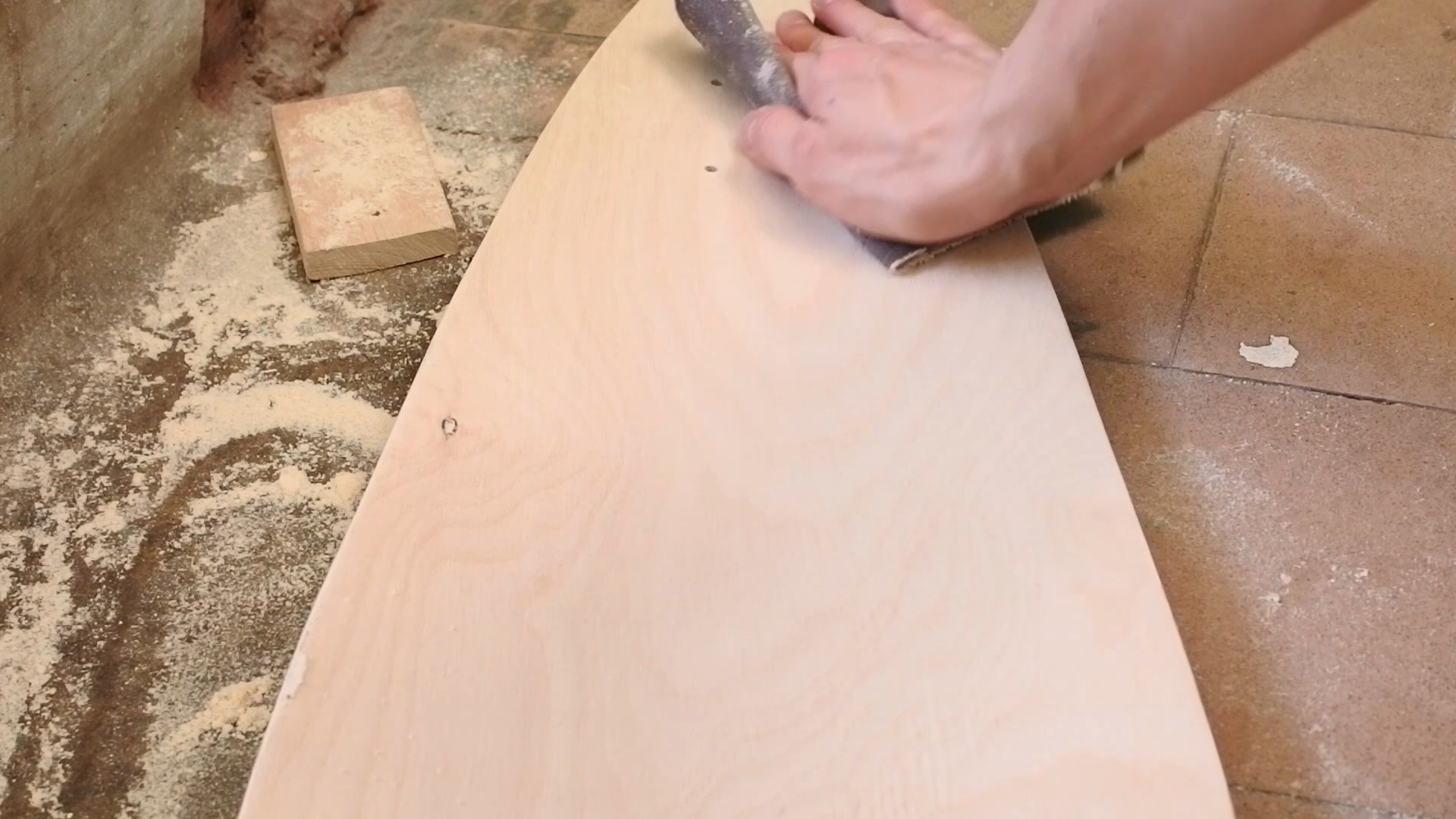 DIY longboard (how to make longboard).mp4_20160627_003836.293.jpg