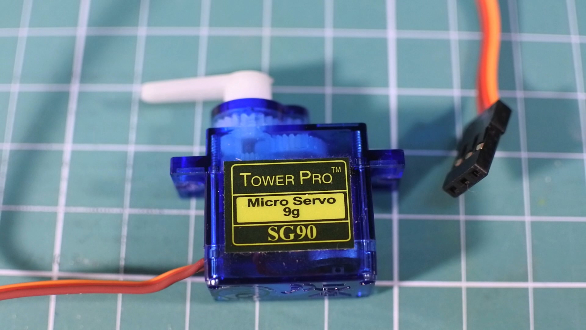 DIY robot trashcan.mp4_20160825_084344.791.jpg