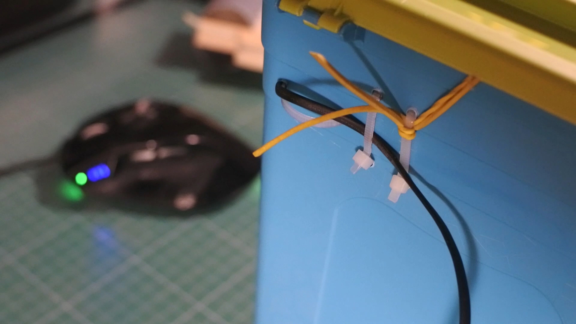 DIY robot trashcan.mp4_20160825_084632.338.jpg