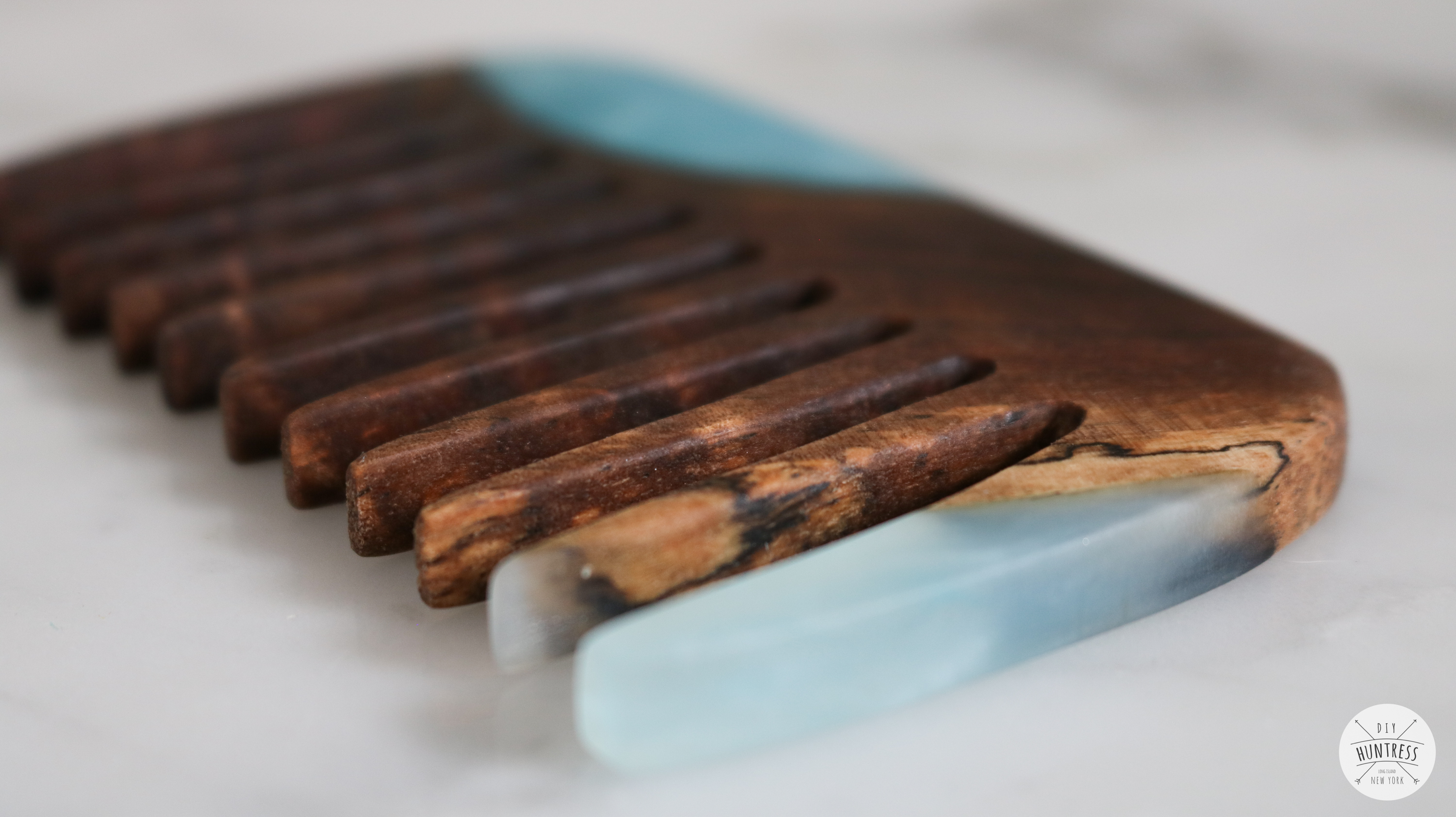 DIY-Epoxy-Resin-Wood-Hair-Beard-Comb-6.jpg