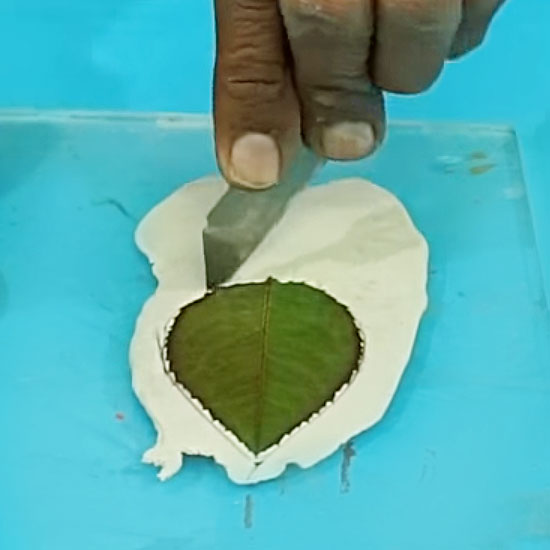 DIY-Leaf-Bowl-stylenrichDIY.jpg