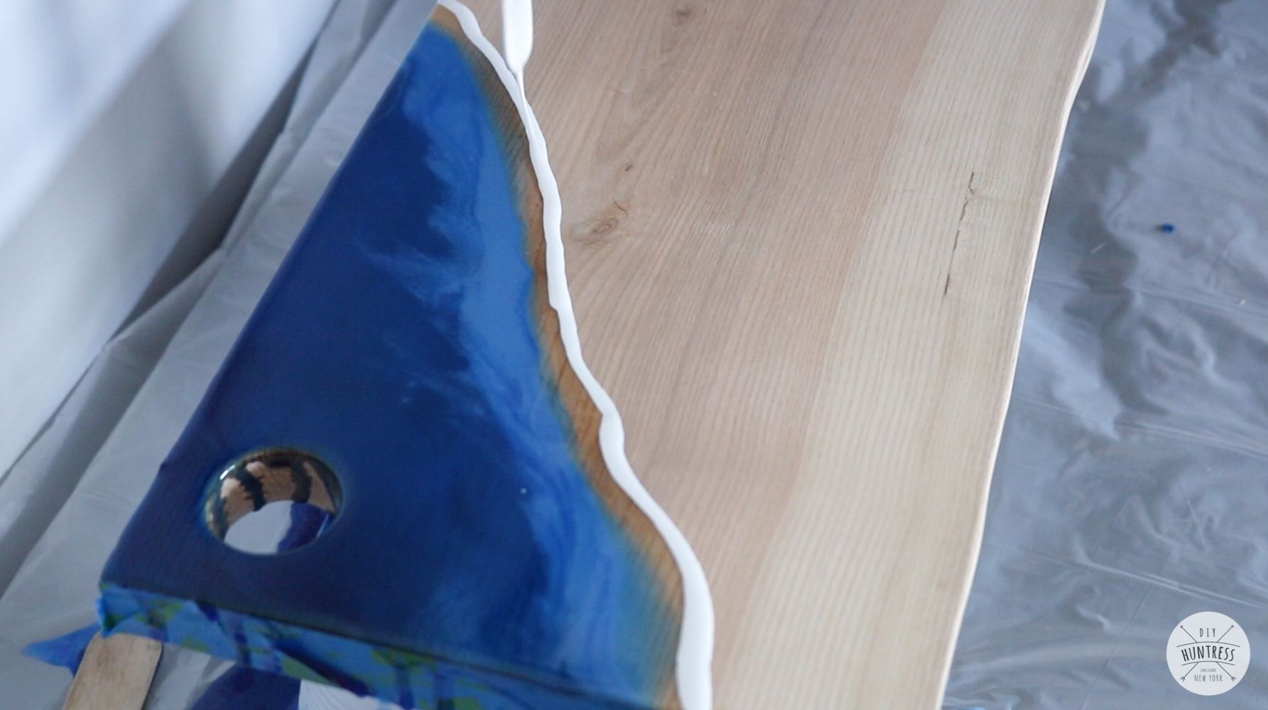 DIY-Resin-Ocean-Tray-11.jpg